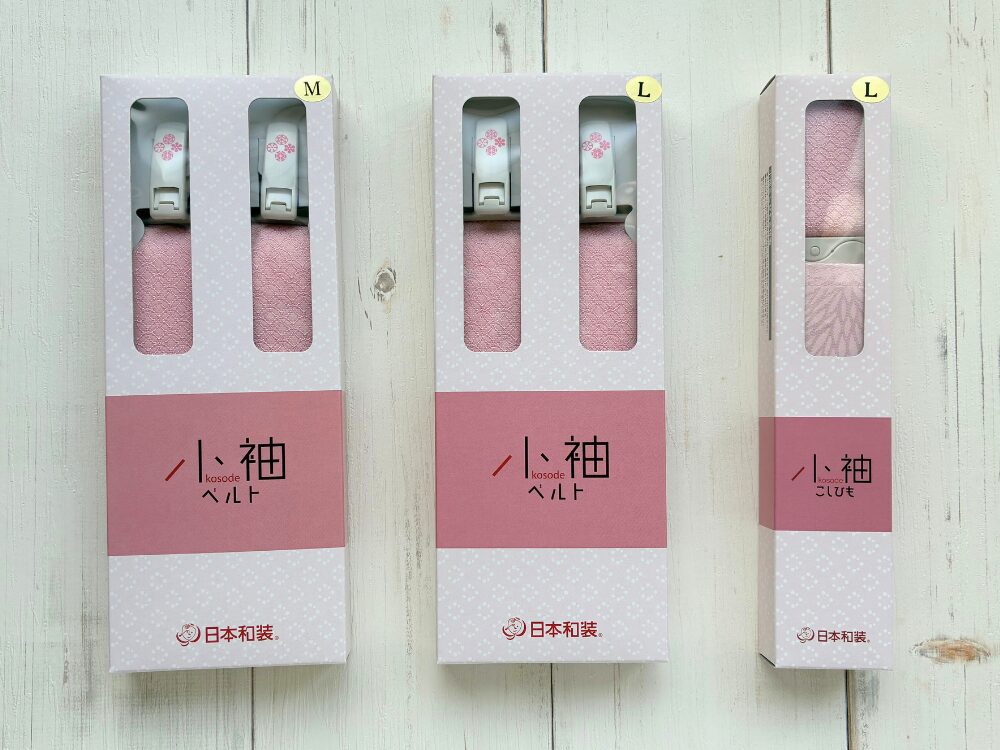 日本和装の小袖ベルトとこしひもの写真